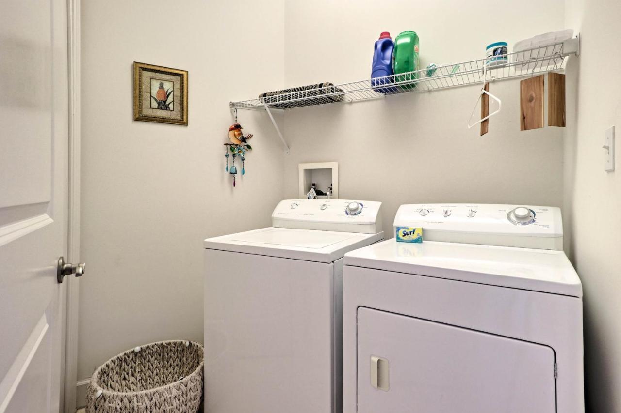 Lavish Beachfront Biloxi Condo With Pvt Patio And Pool! Eksteriør bilde